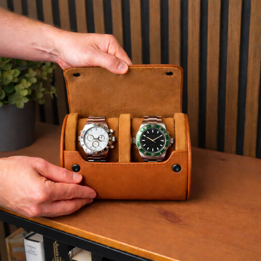 Watchroll 02 // Holds 2 watches